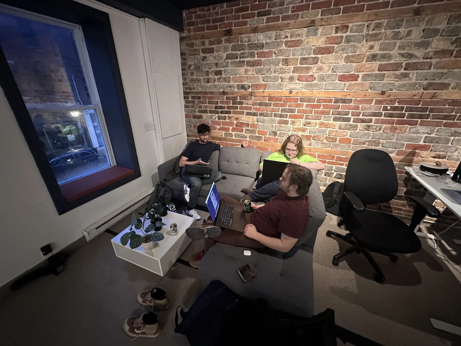 A late build night at the Get Building space
